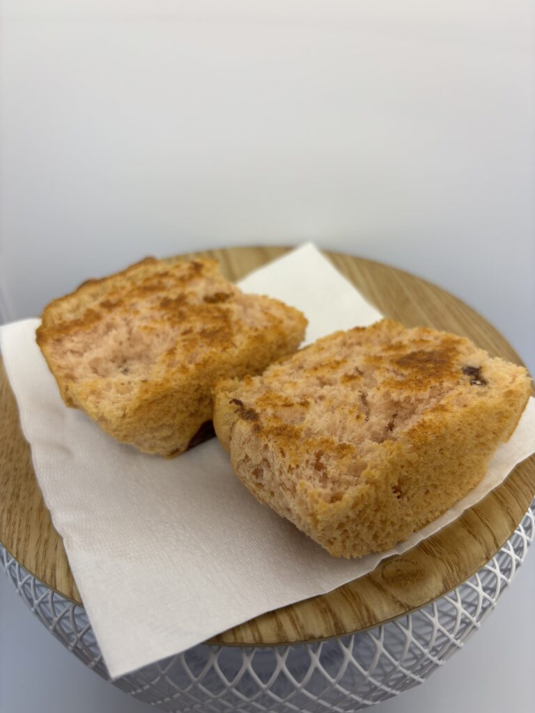おからパン缶 ダブルベリー 加熱後1内側