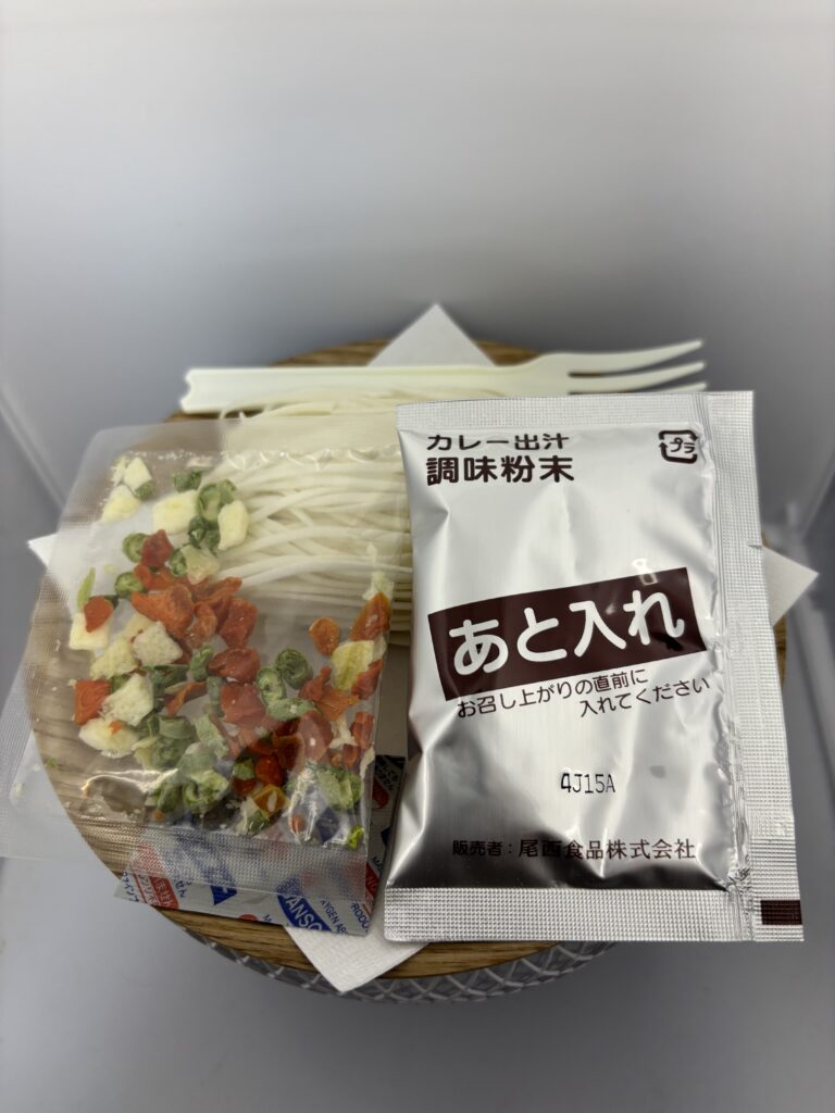 米粉でつくったカレーうどん 内容物