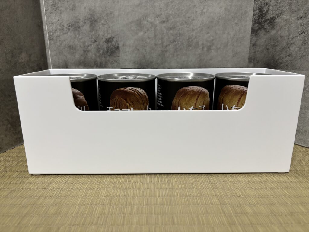 DAISO ファイルボックス 缶詰パンを入れたところ