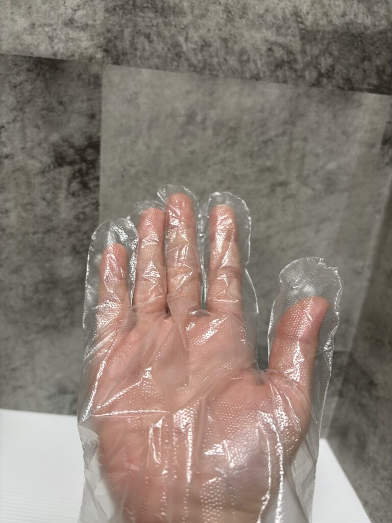 DAISO 備蓄用個包装手袋 装着