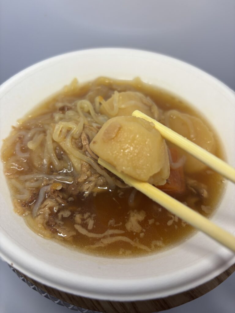 LL肉じゃが　芋拡大