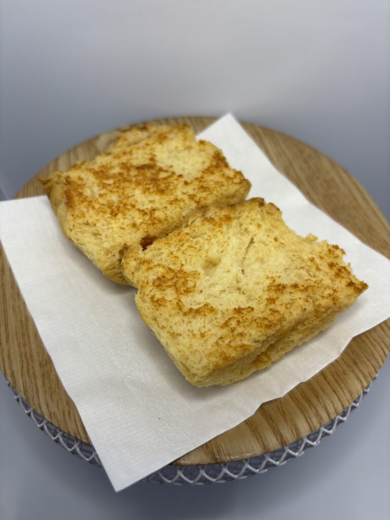 おからパン缶 オレンジ　ホットサンドメーカーで焼いた図　内側